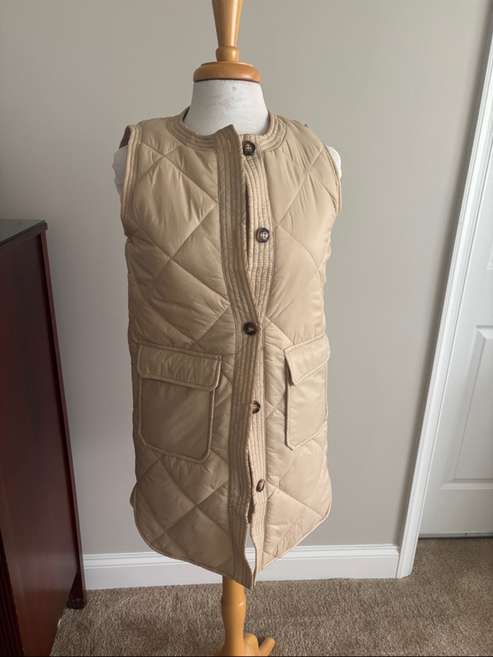 Quilted Sleeveless Long Vest in Beige